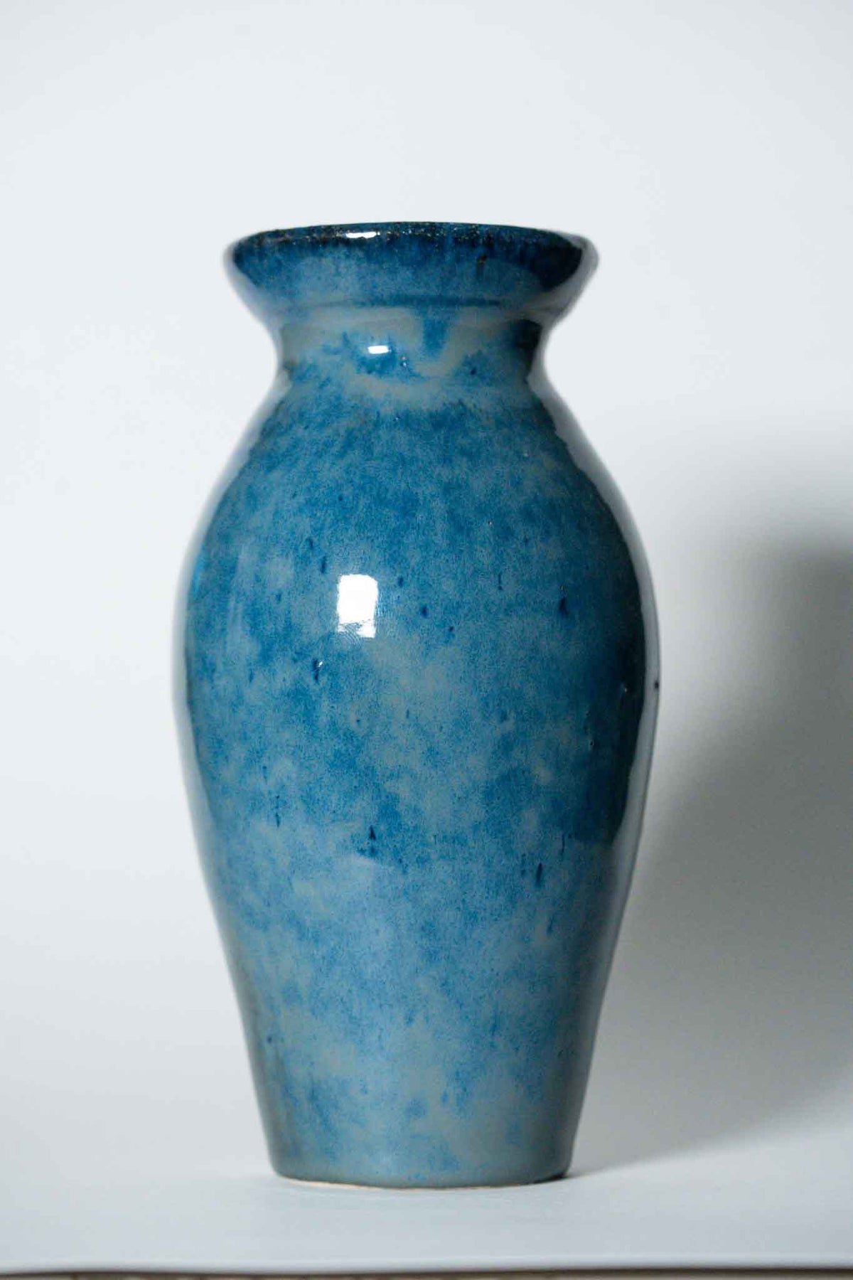 2 Face Vase