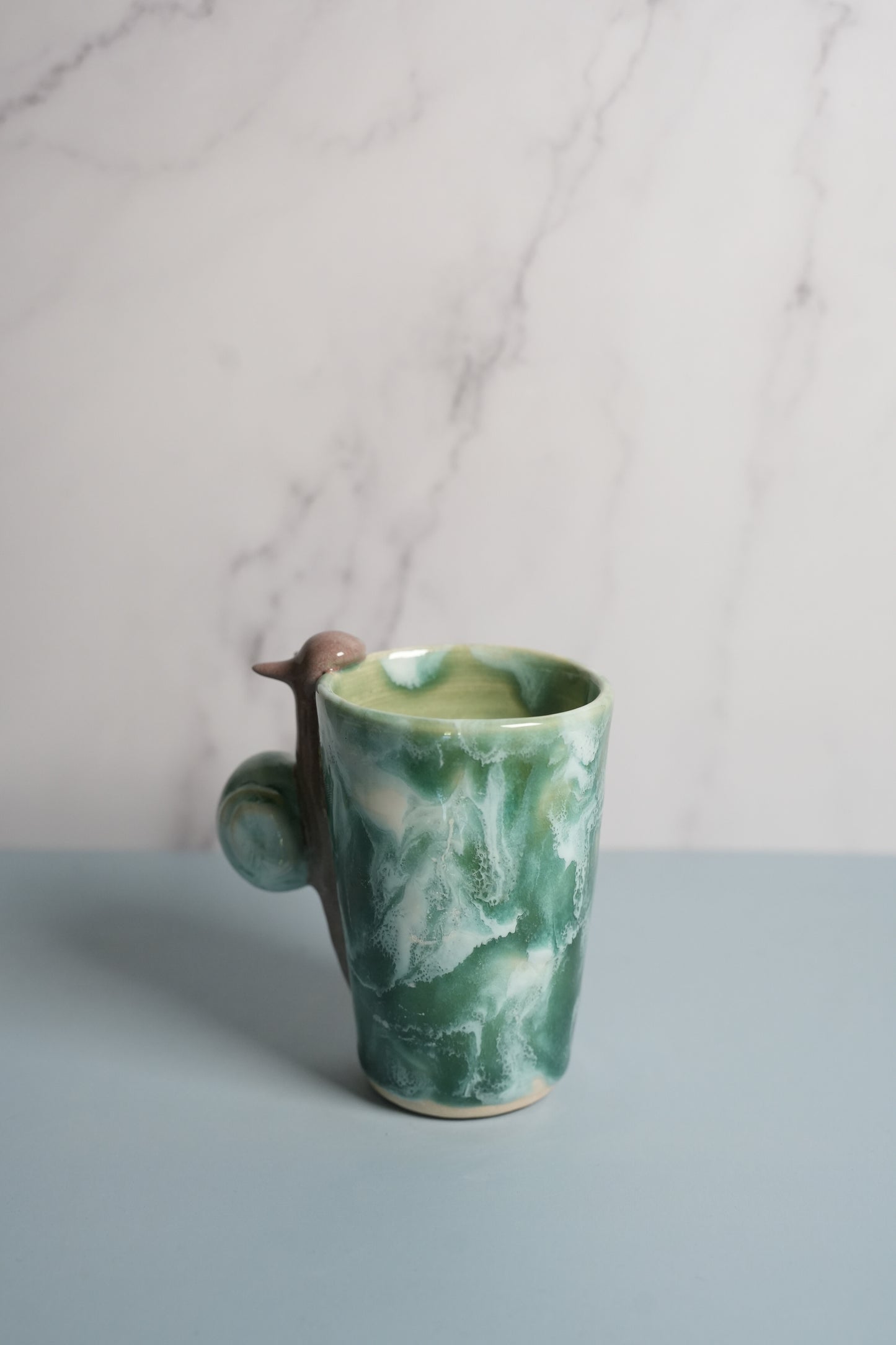 Snail cup