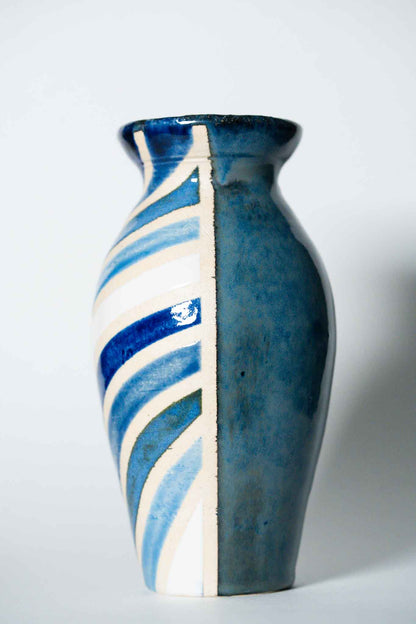 2 Face Vase
