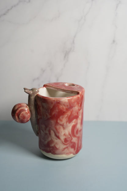 Snail travel cup